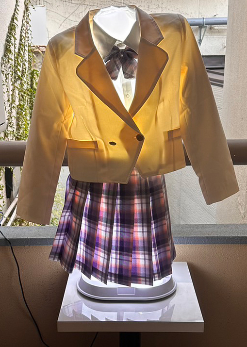 制服セレブ